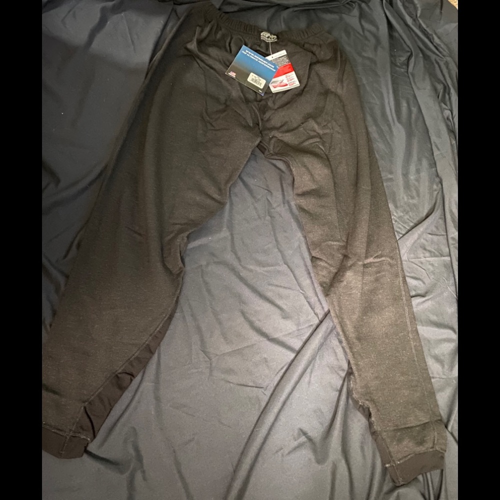 Men’s medalist thermogear sweatpants brand new